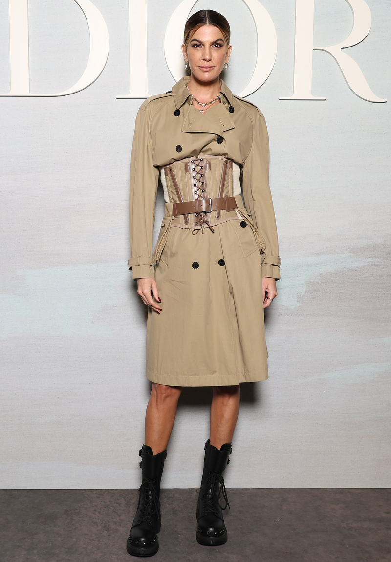 Натали Портман, Айрис Лоу, Мэгги Джилленхол и Мэй Маск на показе Dior в Париже