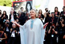 Фото - Хиллари Клинтон раскритиковали в соцсетях за появление на Венецианском кинофестивале