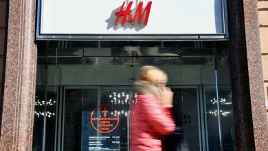 Фото - В Санкт-Петербурге заработали H&M, COS, Mango с новой коллекцией одежды